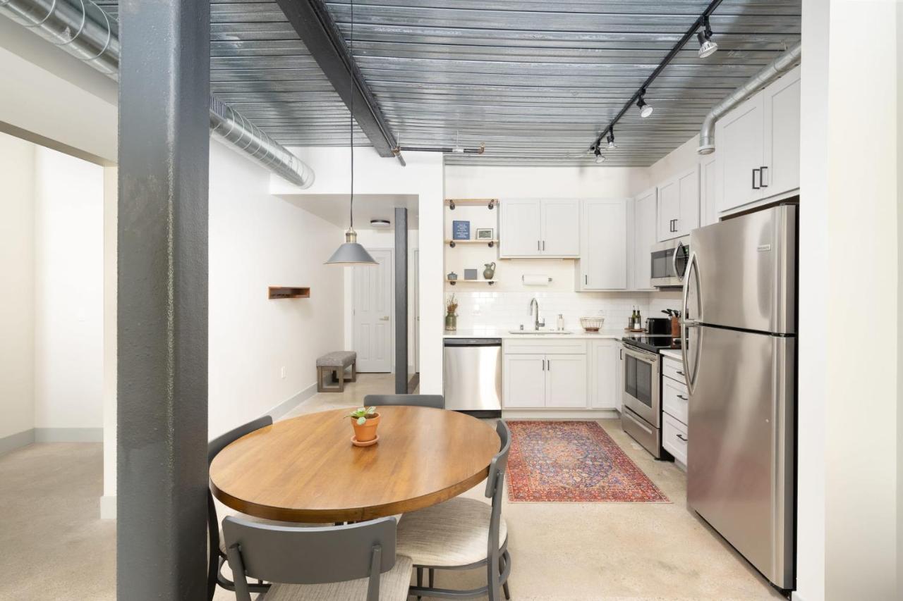 Brewery District Luxe 2Br Near Fiserv With Parking Milwaukee Exterior photo